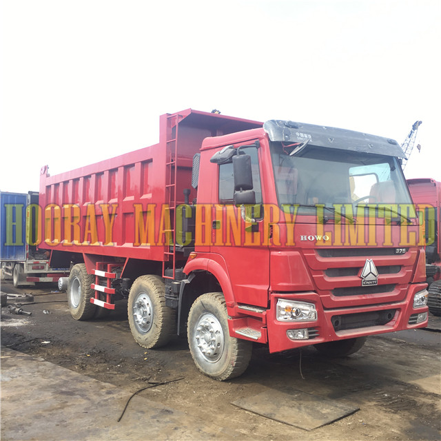 Used Sinotruk HOWO 375 HP 8X4 12 Wheels Dump Truck