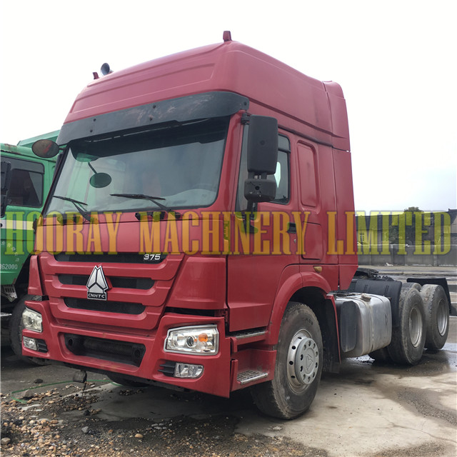 HOWO 6X4 Hand Used Tractor Truck Head for sale